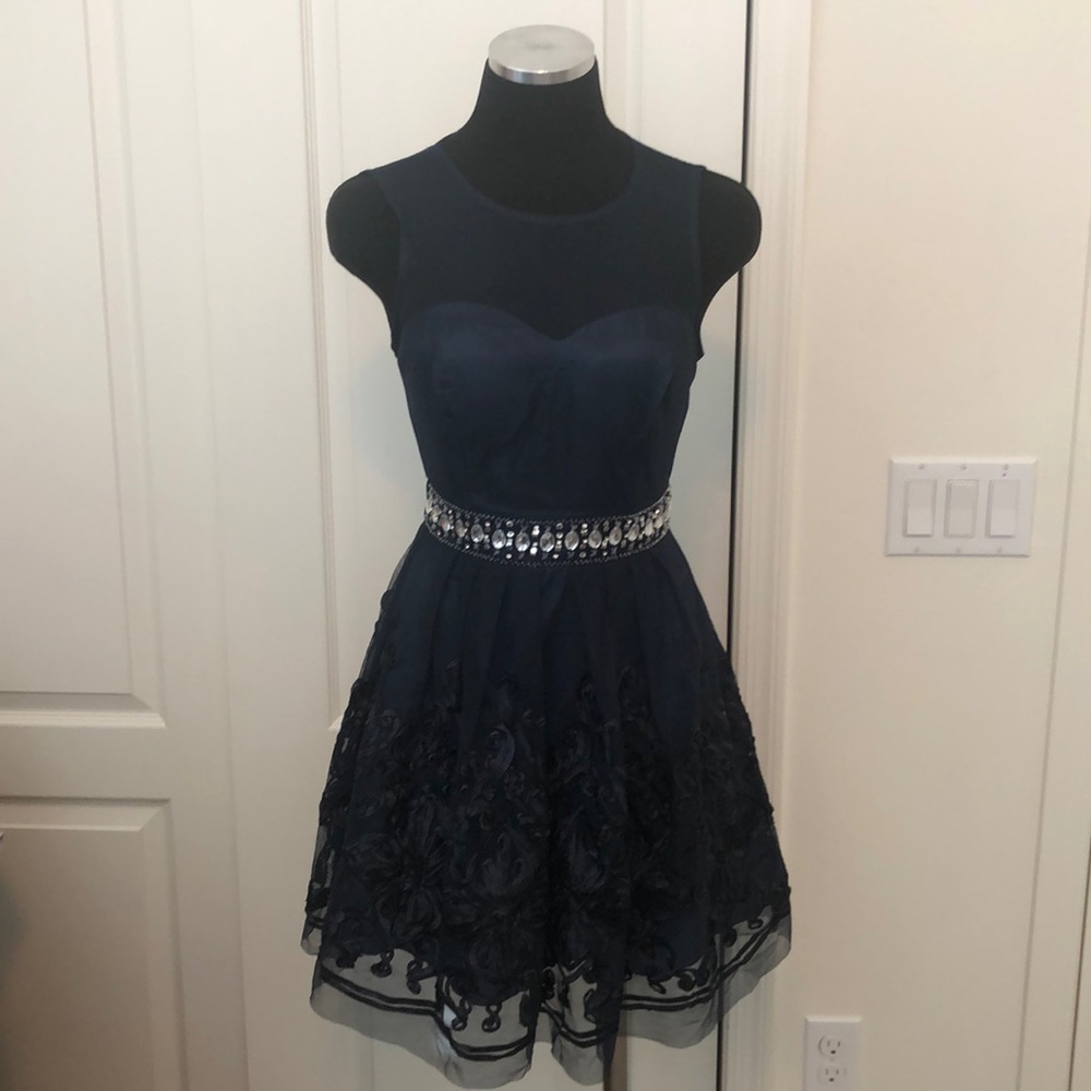 Windsor formal dress sz 3/4